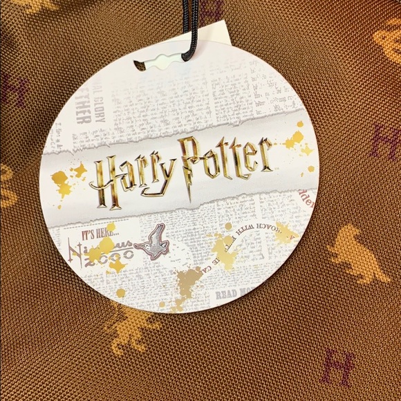 FINAL PRICE DROP Loungefly Harry Potter Backpa… - Picture 4 of 14